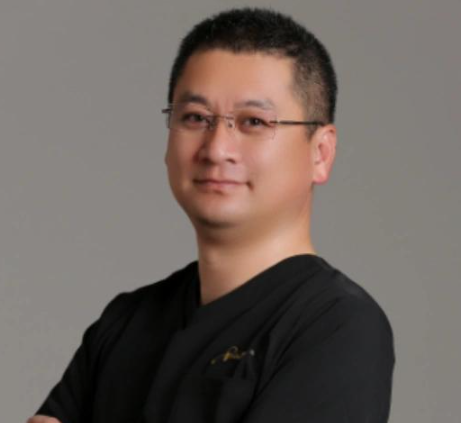 刘鹏飞